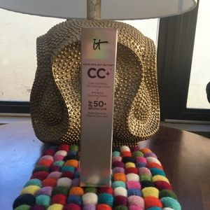 it Cosmetics CC Cream - Light- BNIB